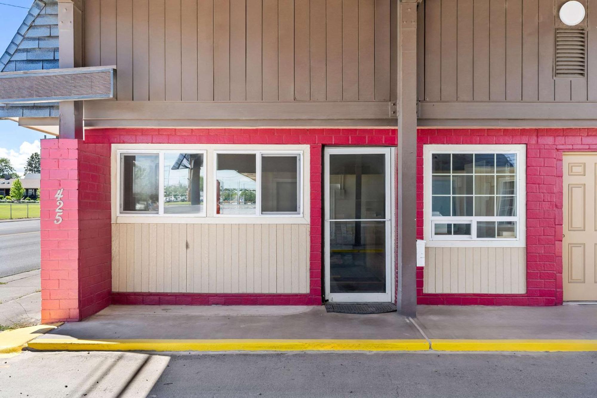 Rodeway Inn Hermiston - Umatilla 외부 사진